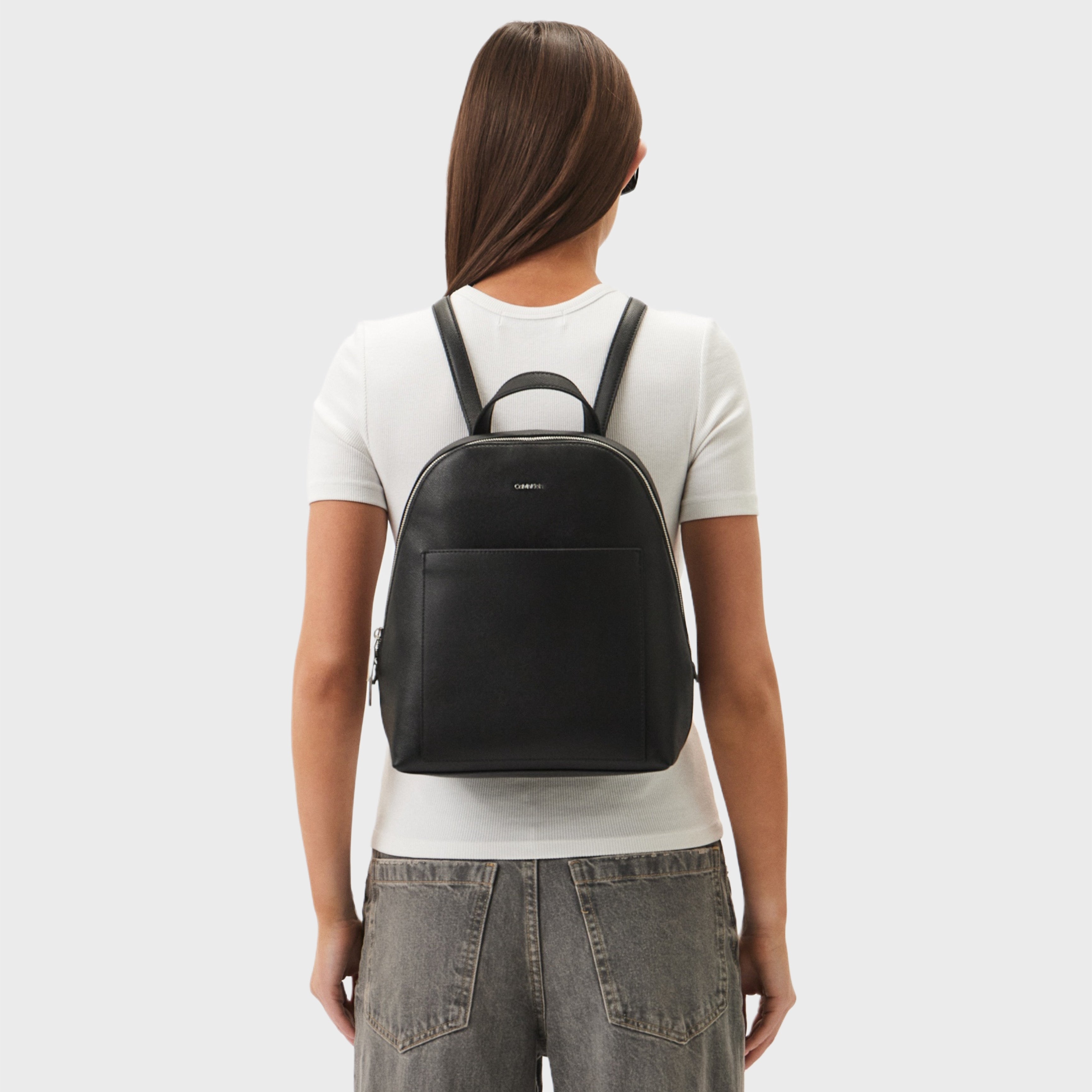 Дамска раница Women’s rucksack Calvin Klein K60K613087 Black lifestyle view