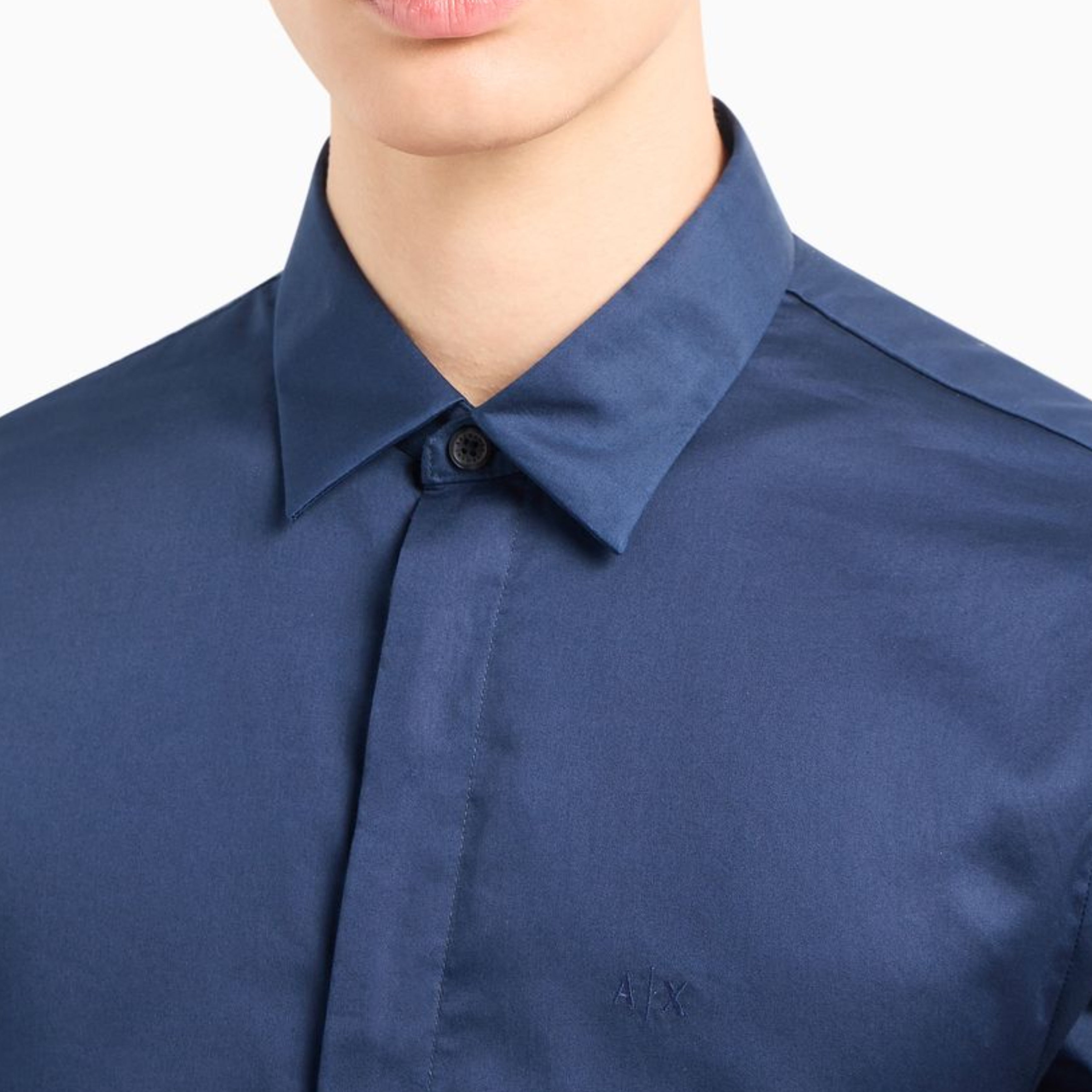 Мъжка риза с дълъг ръкав Armani Exchange 3DZC23 ZN4DZ в тъмно синьо 