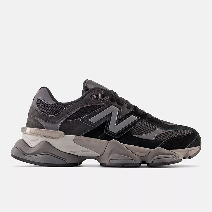 Дамски маратонки New Balance 9060 Women Sneakers GC9060BK Lateral View