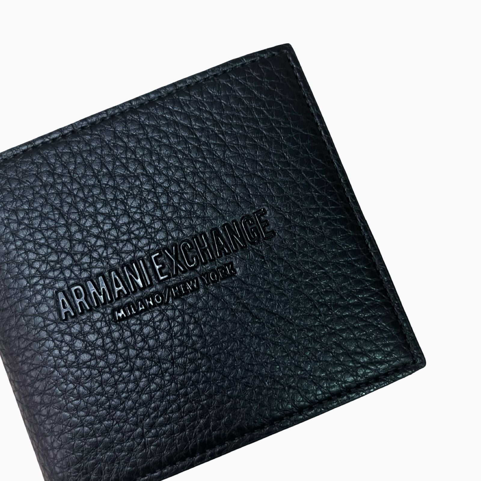 Мъжки портфейл Men’s wallet Armani Exchange XM000167 AF11931 UC001 top view