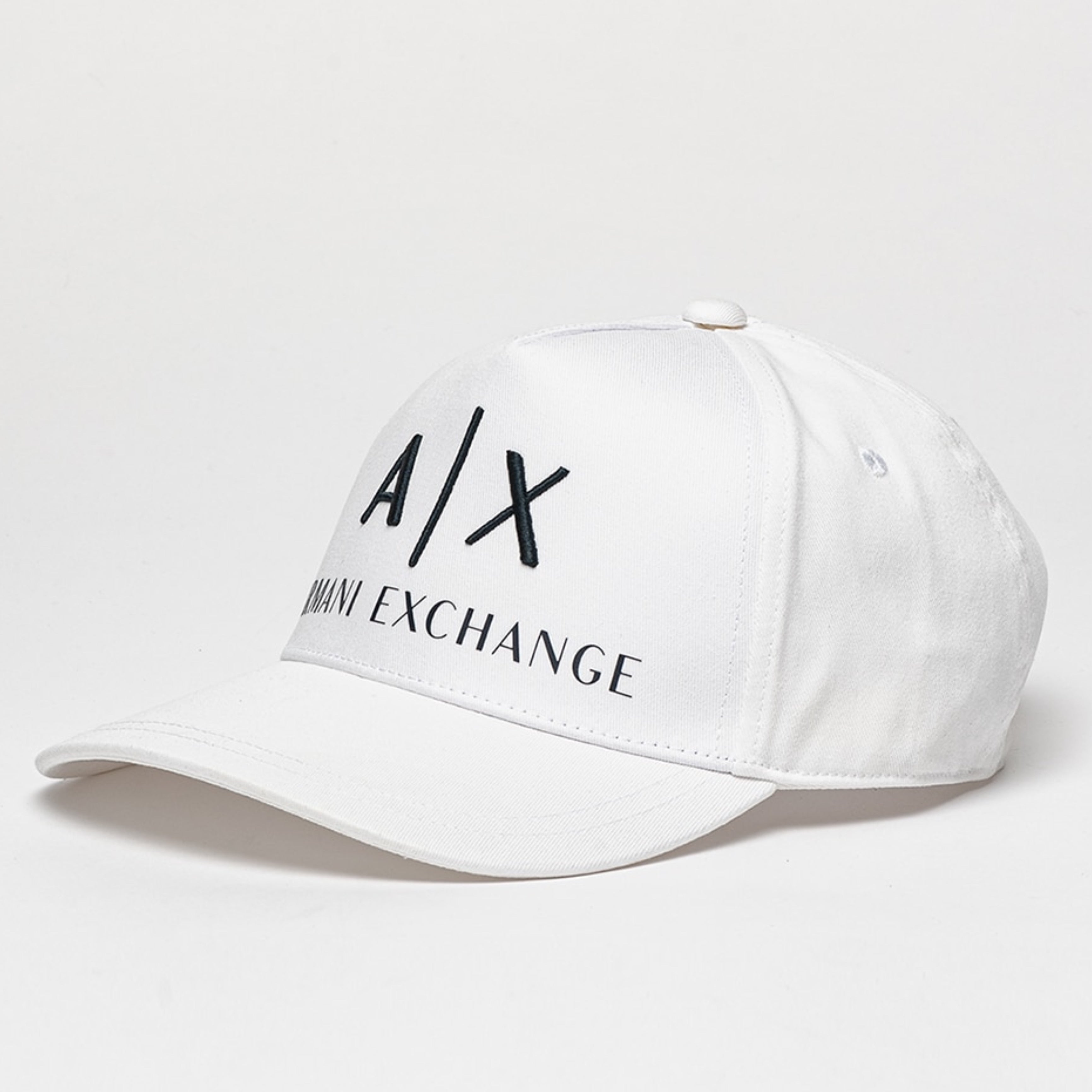 Шапка с козирка в бяло Armani Exchange 954039 CC513 00010 нова колекция