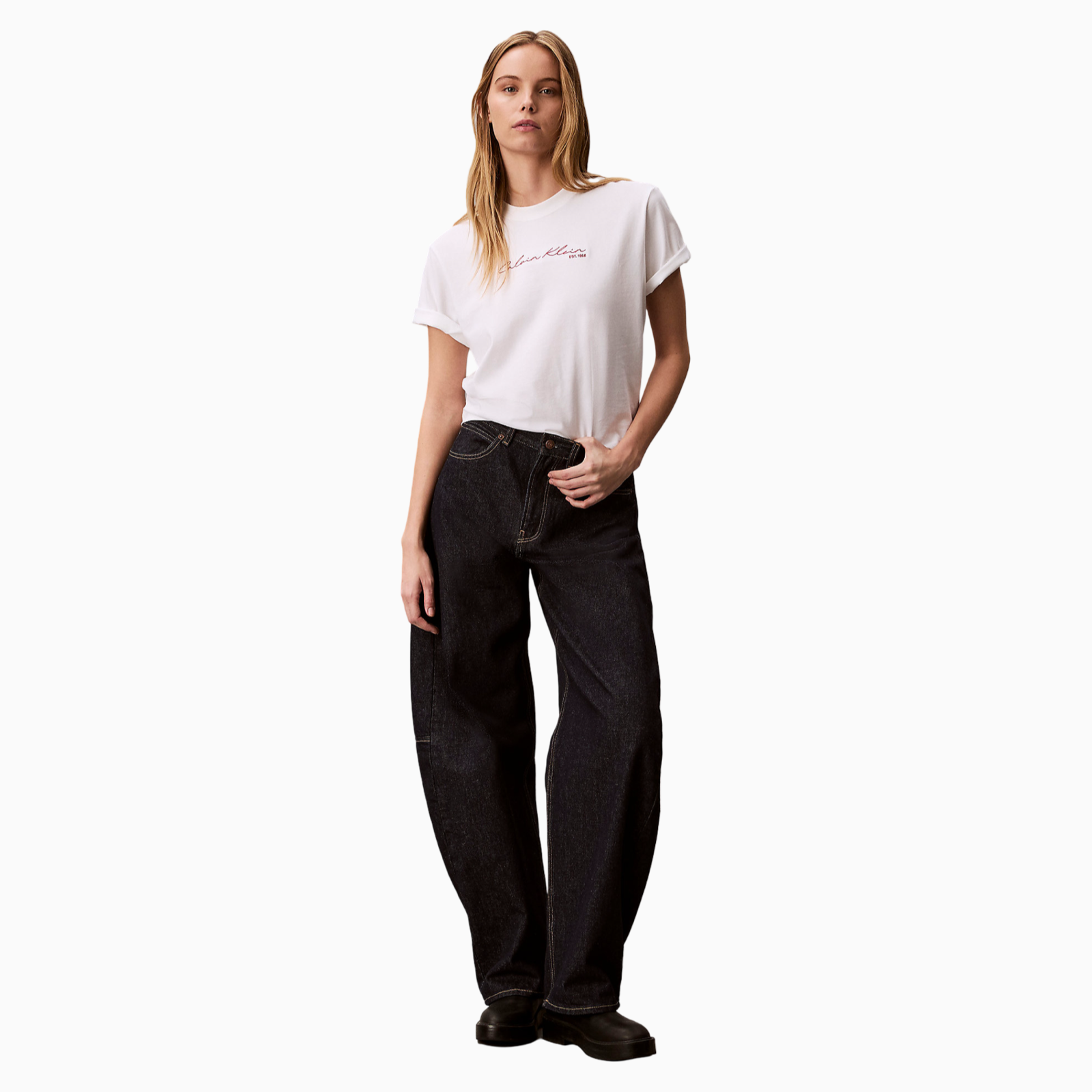 Дамска бяла тениска Calvin Klein Jeans Women T-shirt LV047F820G YAF Front View