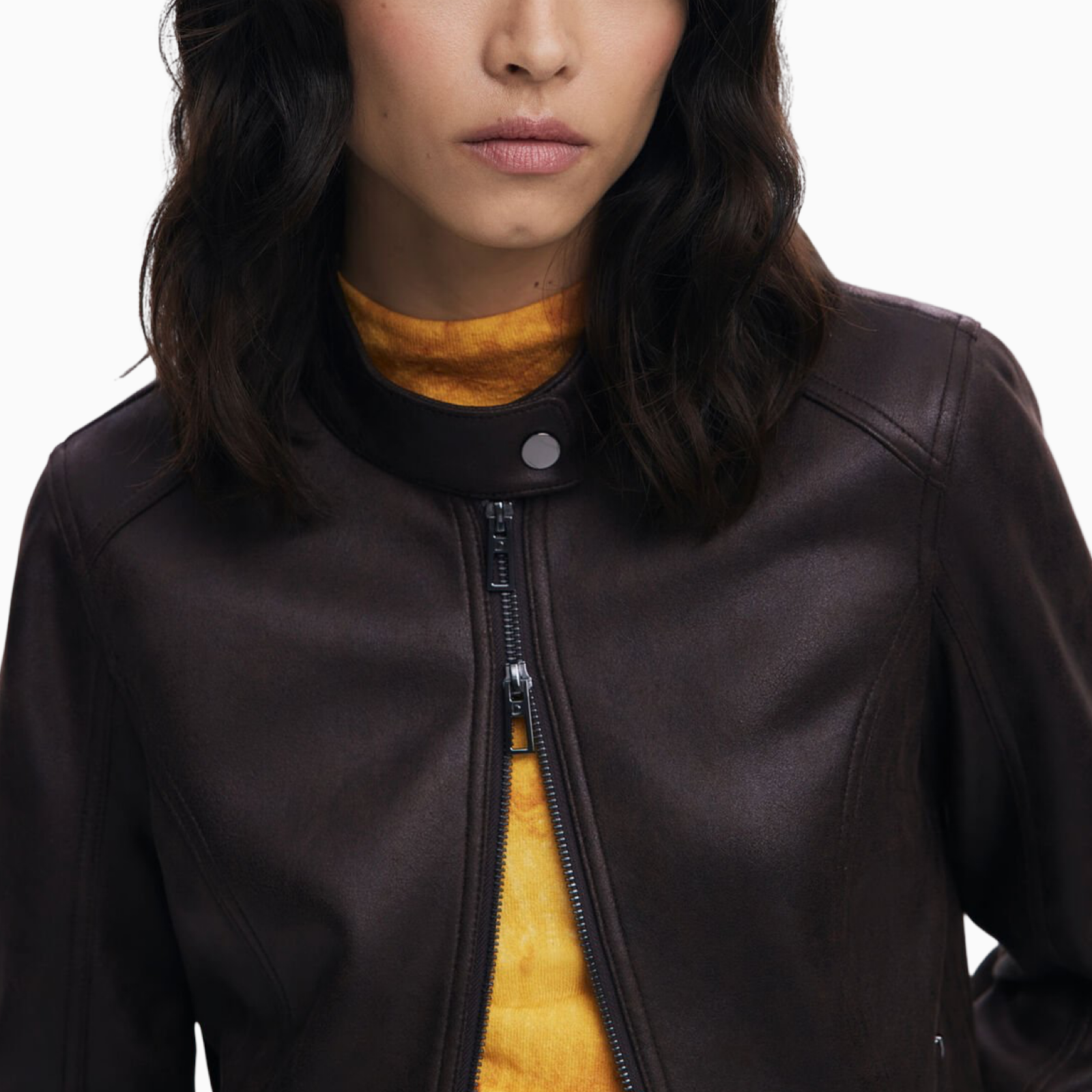 Дамско кожено яке Desigual Women Jacket 25WWEW43 6044 Close-Up