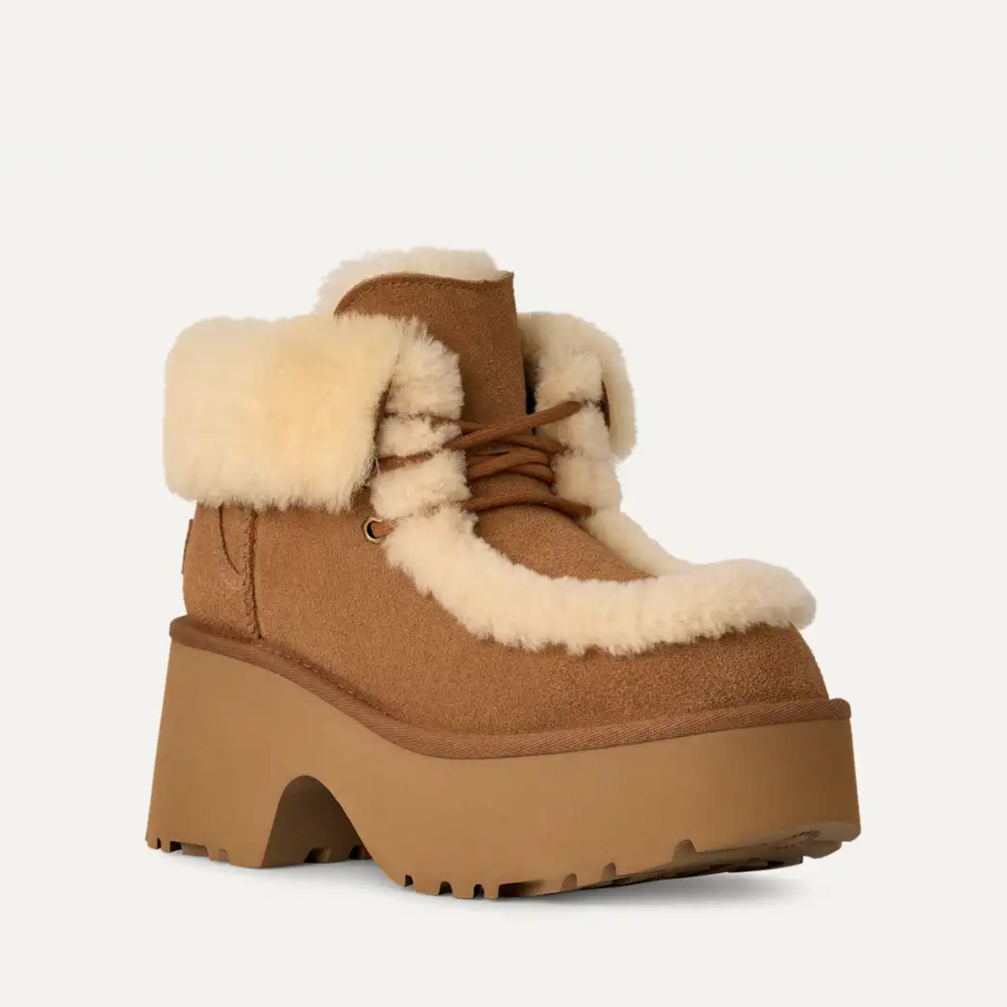 Дамски боти Women’s ankle boots UGG Esmee 1171532CHE Chestnut angled view