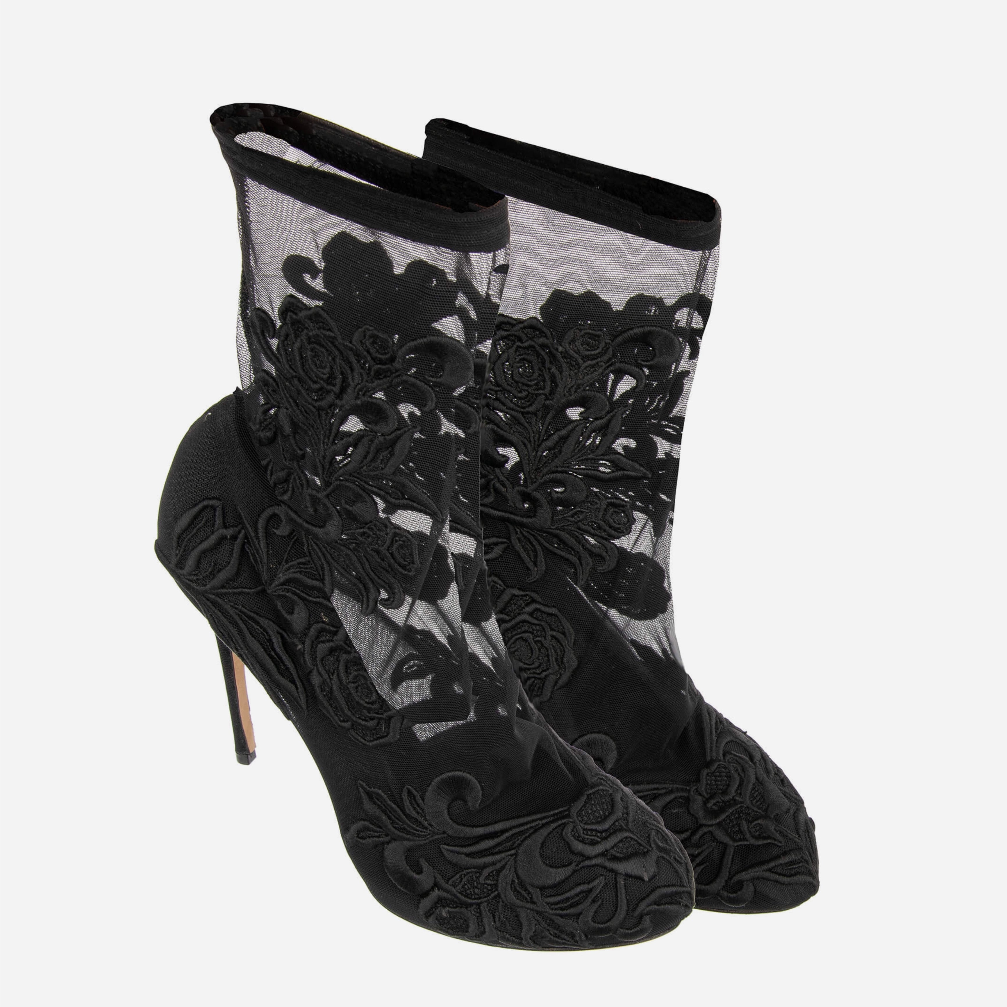 Дамски луксозни обувки на висок ток с чорап с бродерия в черно DOLCE & GABBANA Women’s Embroidered Floral Stiletto Socks Booties