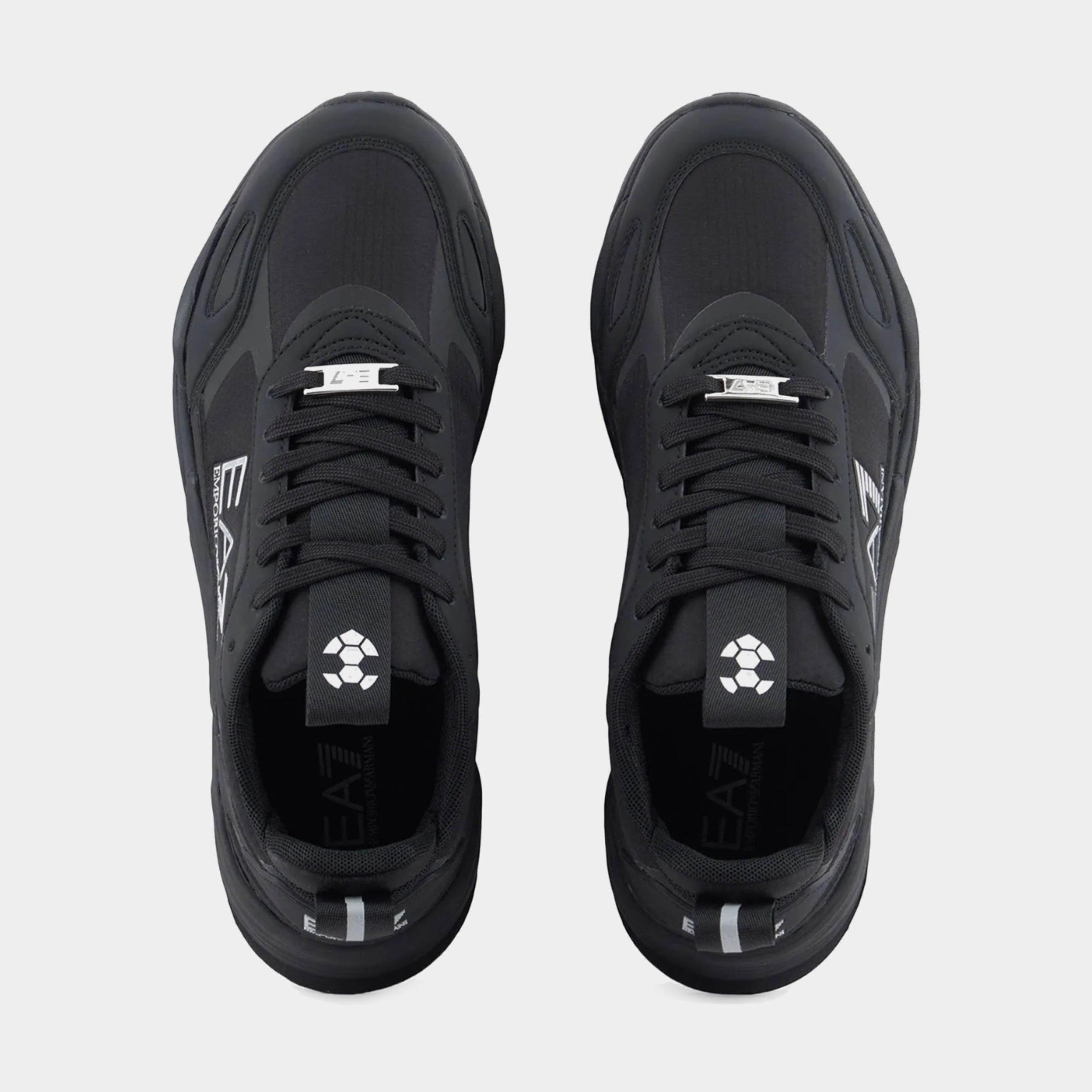 Мъжки маратонки в черно Men’s EA7 Emporio Armani Ace Runner Exagon Sneakers X8X191 XK406 M826 Black