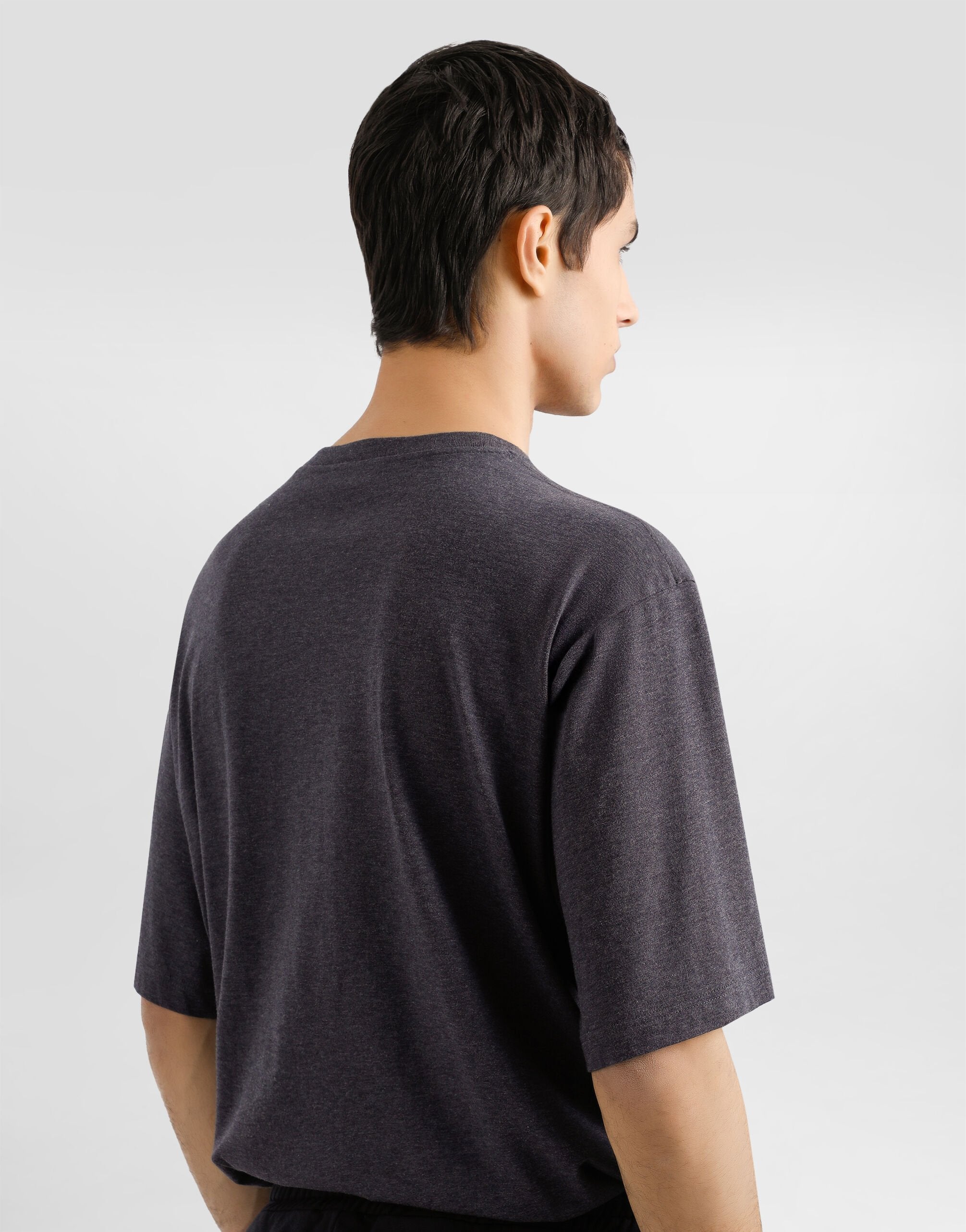 Мъжка тениска Men’s t-shirt Dolce & Gabbana G8PN9TG7PLQS8292 back angled view