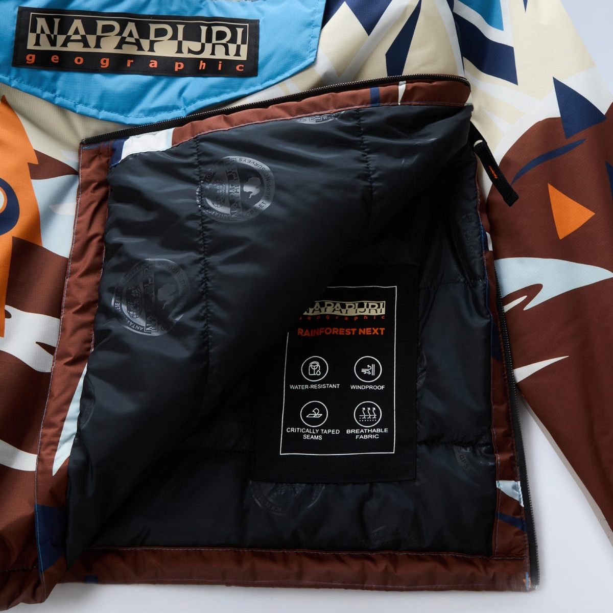 Унисекс яке анорак Napapijri Rainforest Next  All Over Print Anorak Jacket NP0A8AHXFDX Close-Up