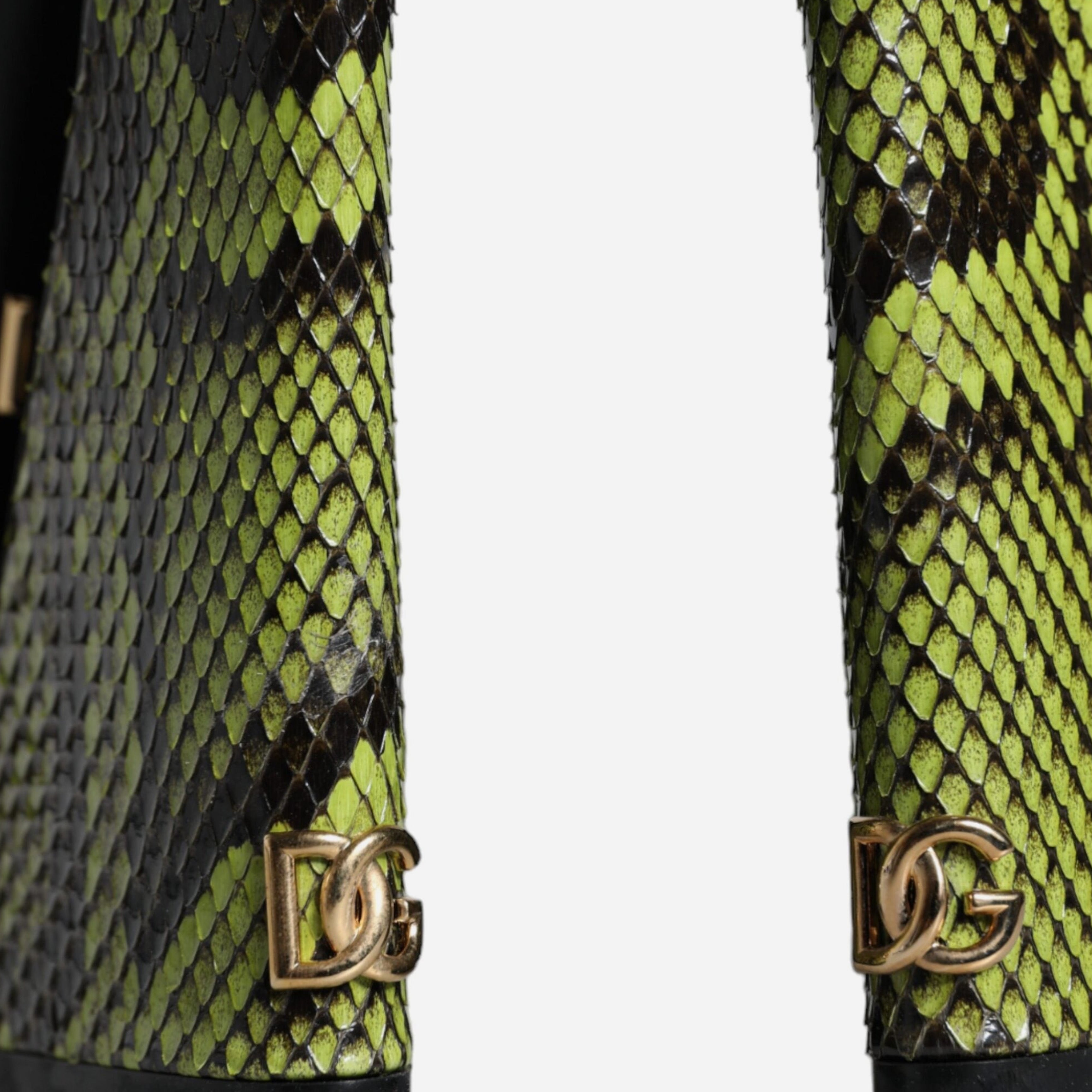 Дамски луксозни зелени сандали от питон DOLCE & GABBANA Women’s Green Python Leather Heels Sandals