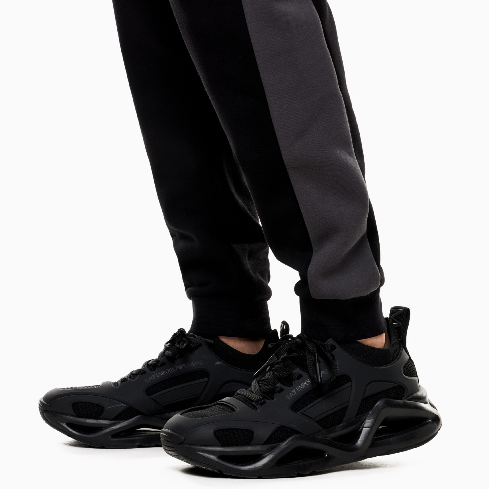 Мъжки екип EA7 Emporio Armani Men Tracksuit 7M000941 AF10377 Close-Up