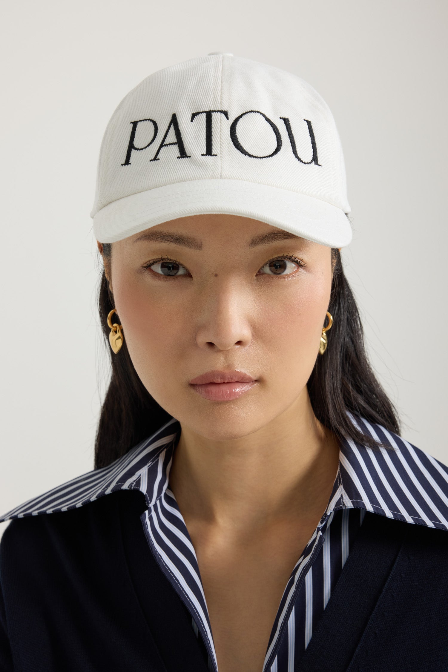 Patou Women Cap AC0400132090C Model View