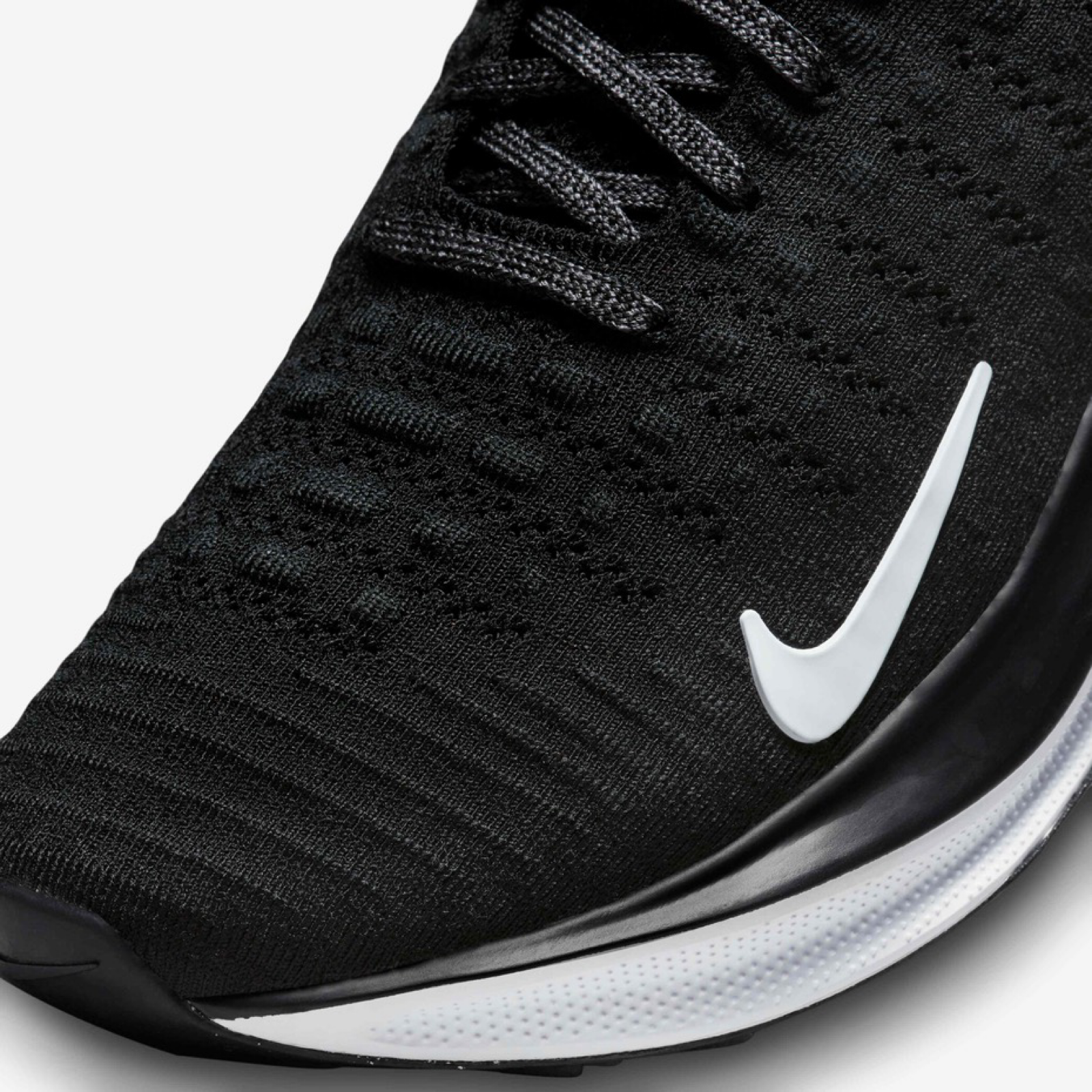 Дамски маратонки Nike ReactX Infinity RN Flyknit 4 DR2670-001 Women Sneakers Close-Up