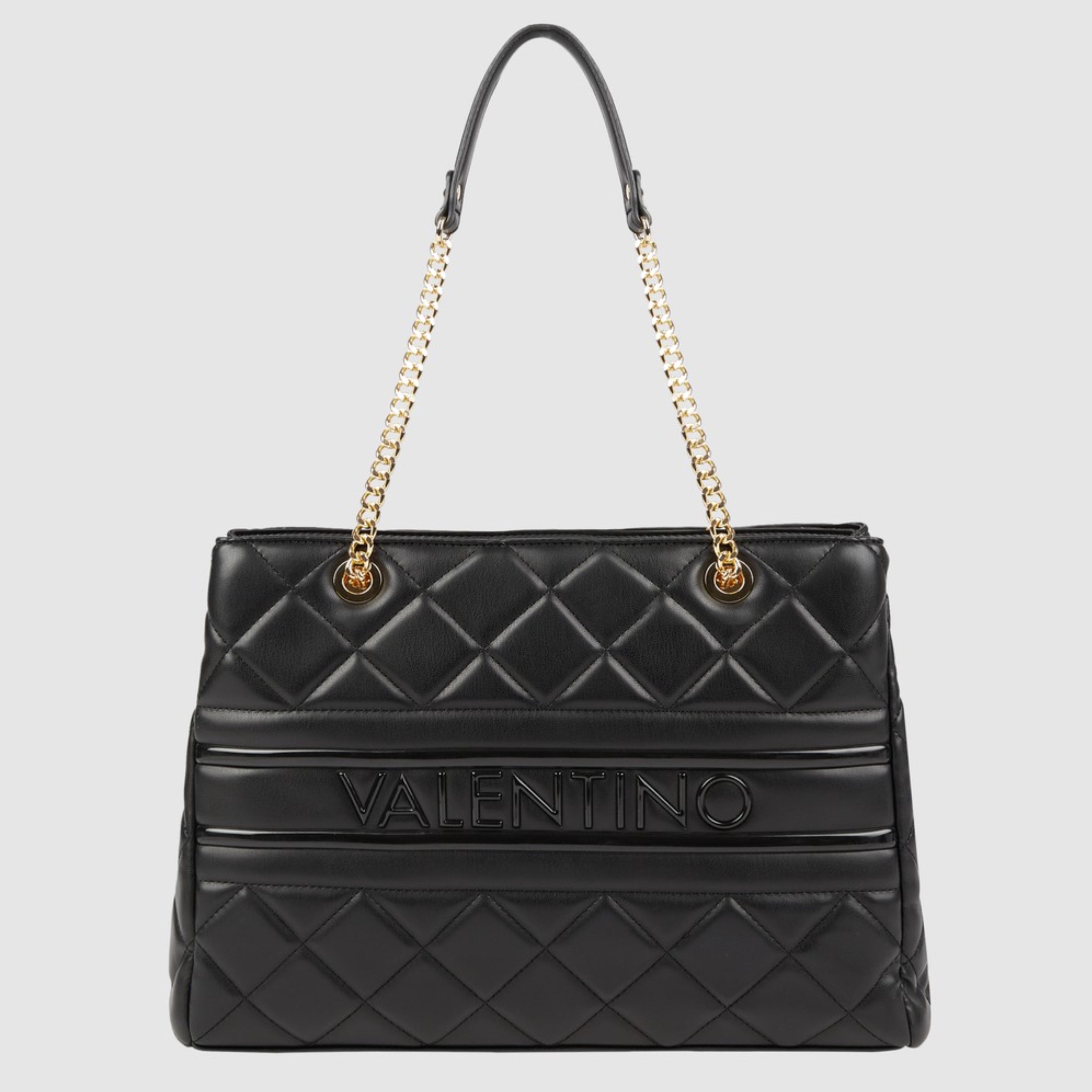 Дамска шопър чанта в черно Women’s shoulder bag Valentino Ada VBS51O04 Black