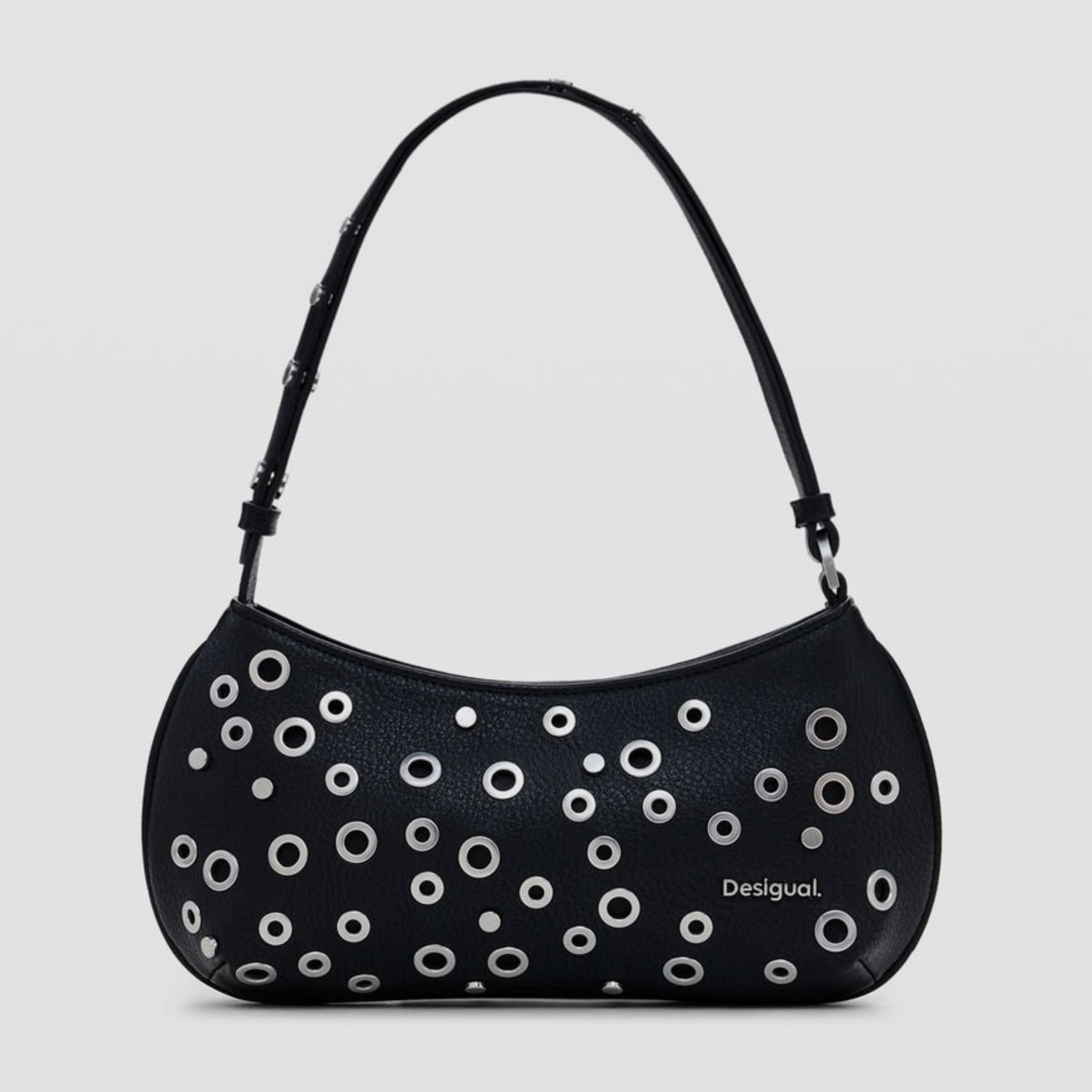 Дамска чанта за рамо в черно Women’s studded shoulder bag Desigual
25SAXP70 2000U Black