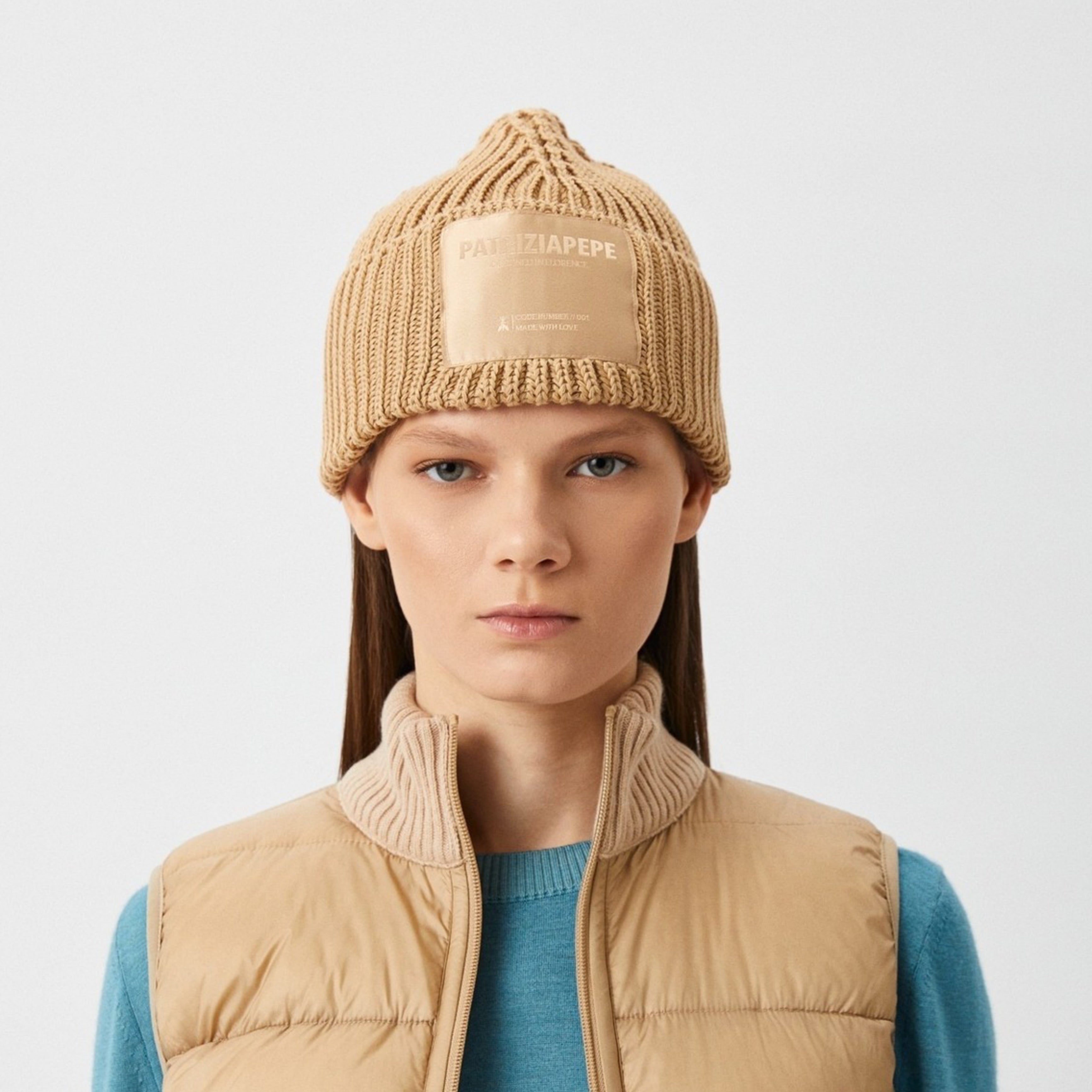 Дамска есенно-зимна шапка Women’s hat Patrizia Pepe 2F0048 K070 B778