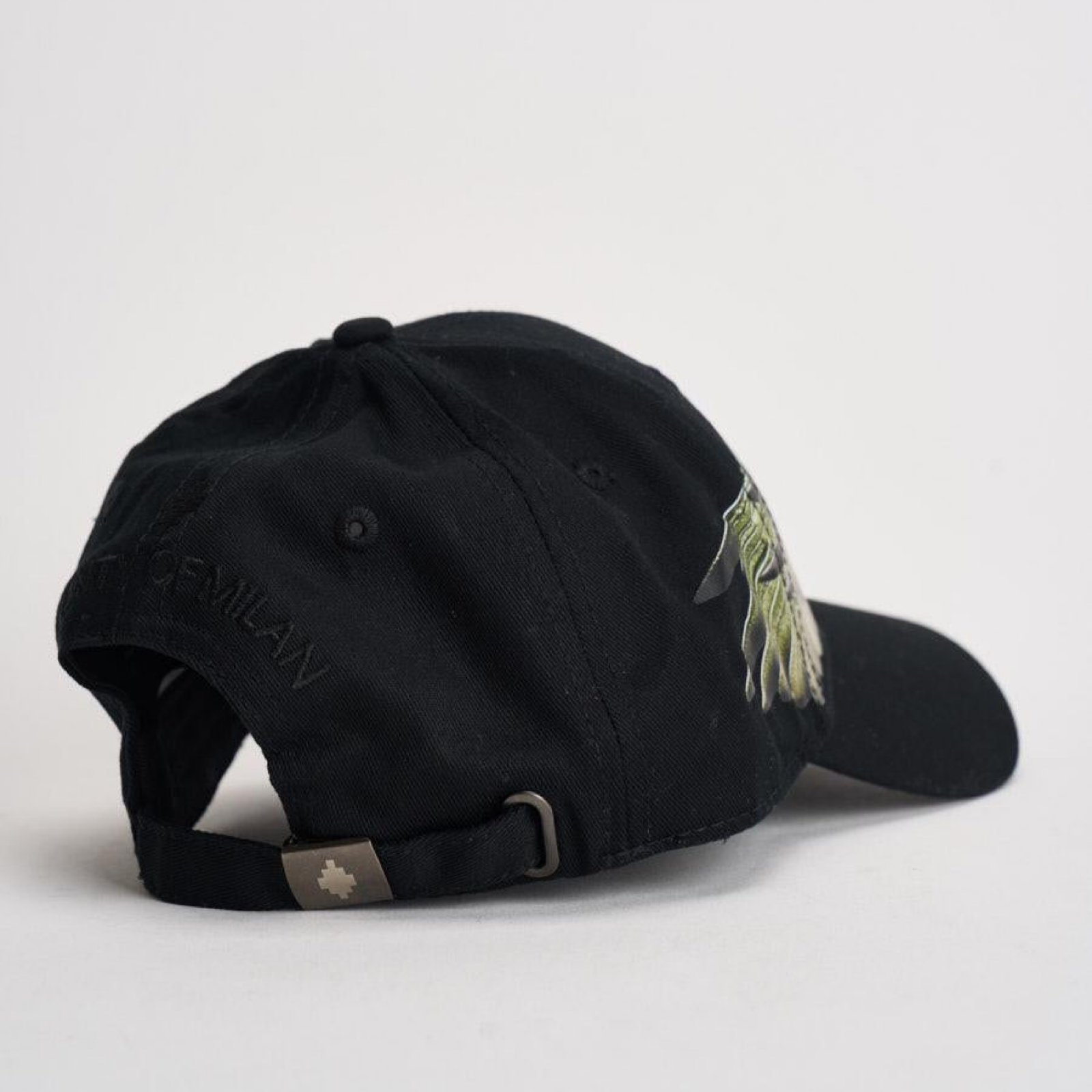 Мъжка шапка County Of Milan Marcelo Burlon Men Caps COMAS260488 Back View