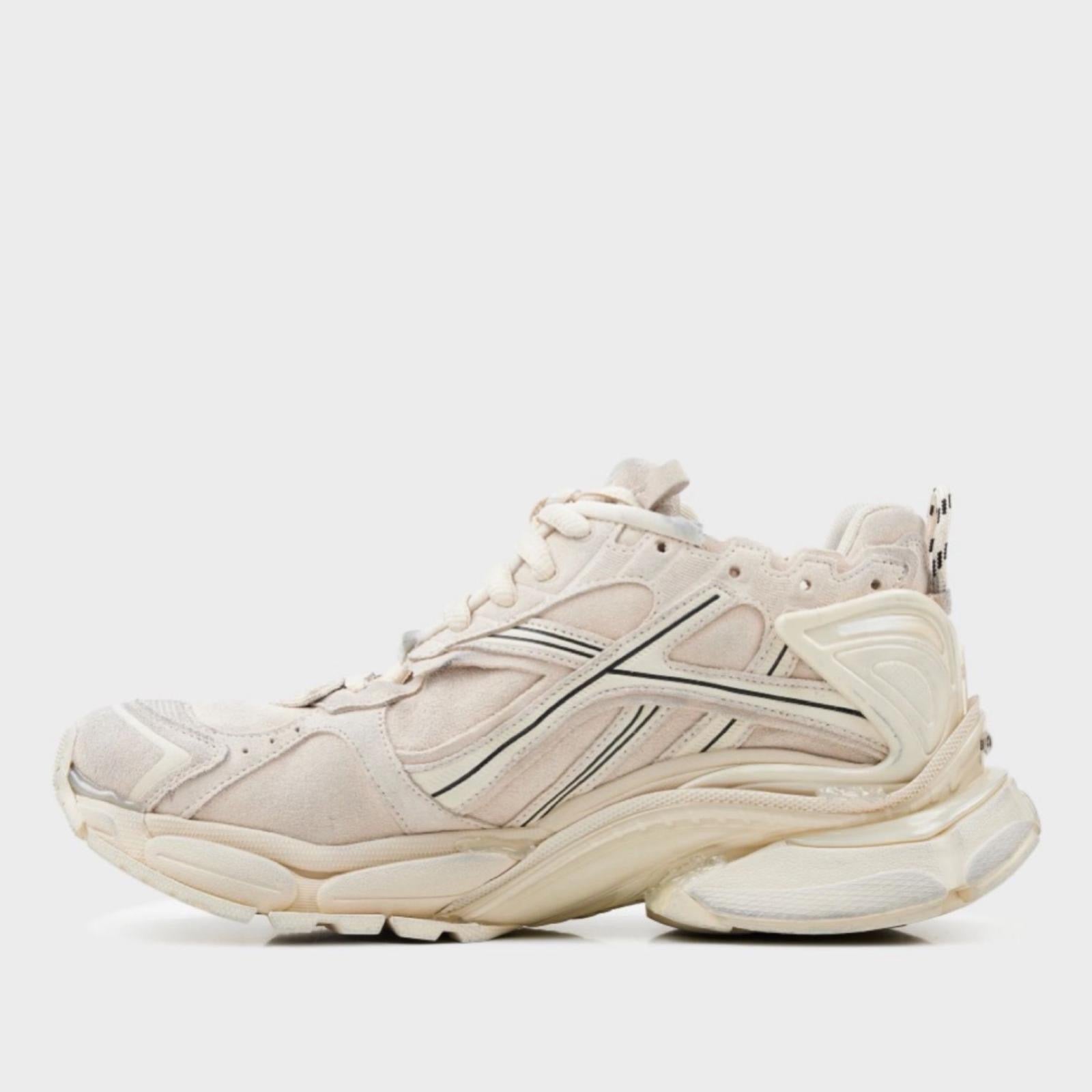 Balenciaga Runner Men Sneakers Medial View