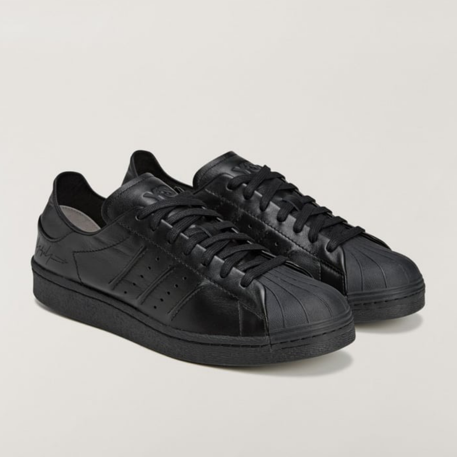 Y-3 Superstar Men Sneakers Lateral View