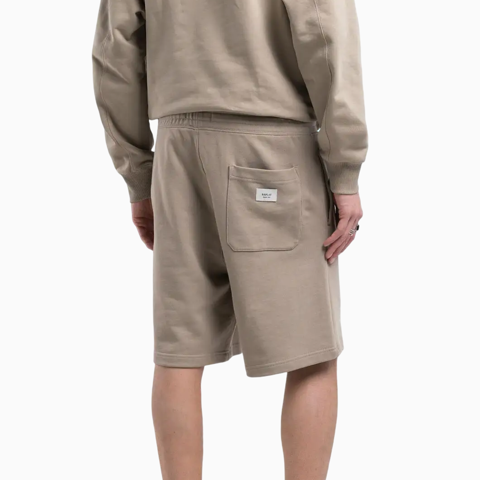 Мъжки бежови къси панталони Replay 
M9032.000.23802 Back View
