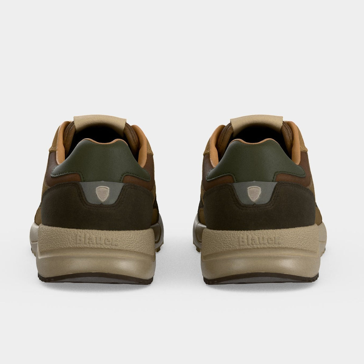 Мъжки маратонки Men’s sneakers Blauer
F6OZARK01NUS heels view