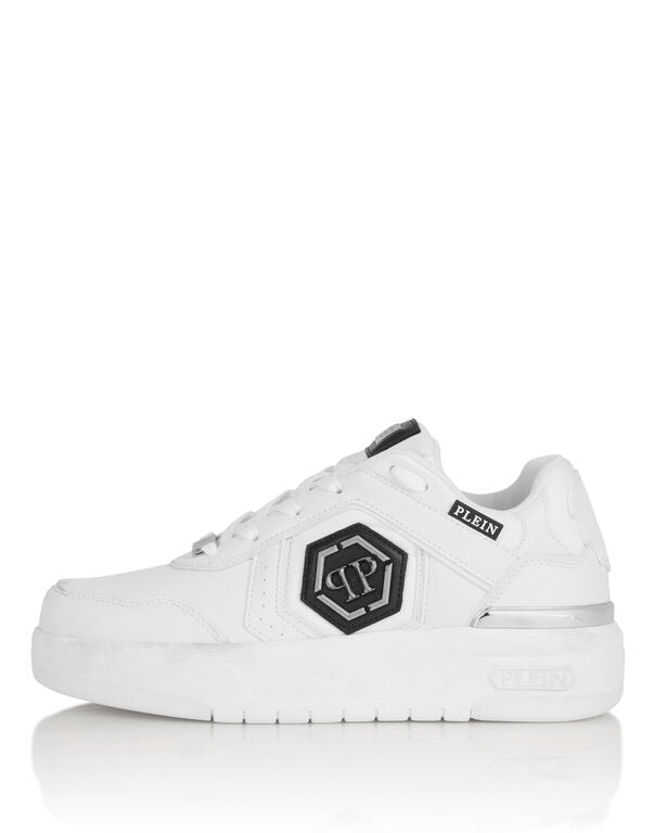 Мъжки кецове Men’s sneakers Philipp Plein Sk8r
SAFSUSC0925PTE003N01 White lateral view 2