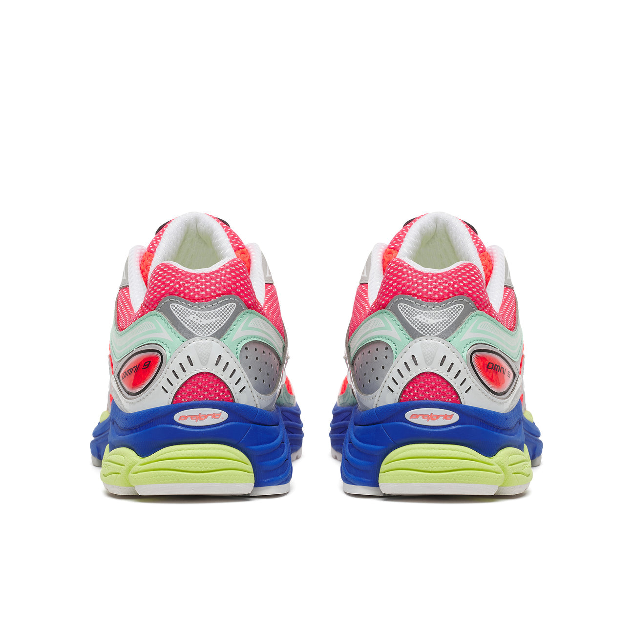 Мъжки маратонки Men’s sneakers Saucony ProGrid Omni 9 S101245-1090 Vizi Red / Multi heels view