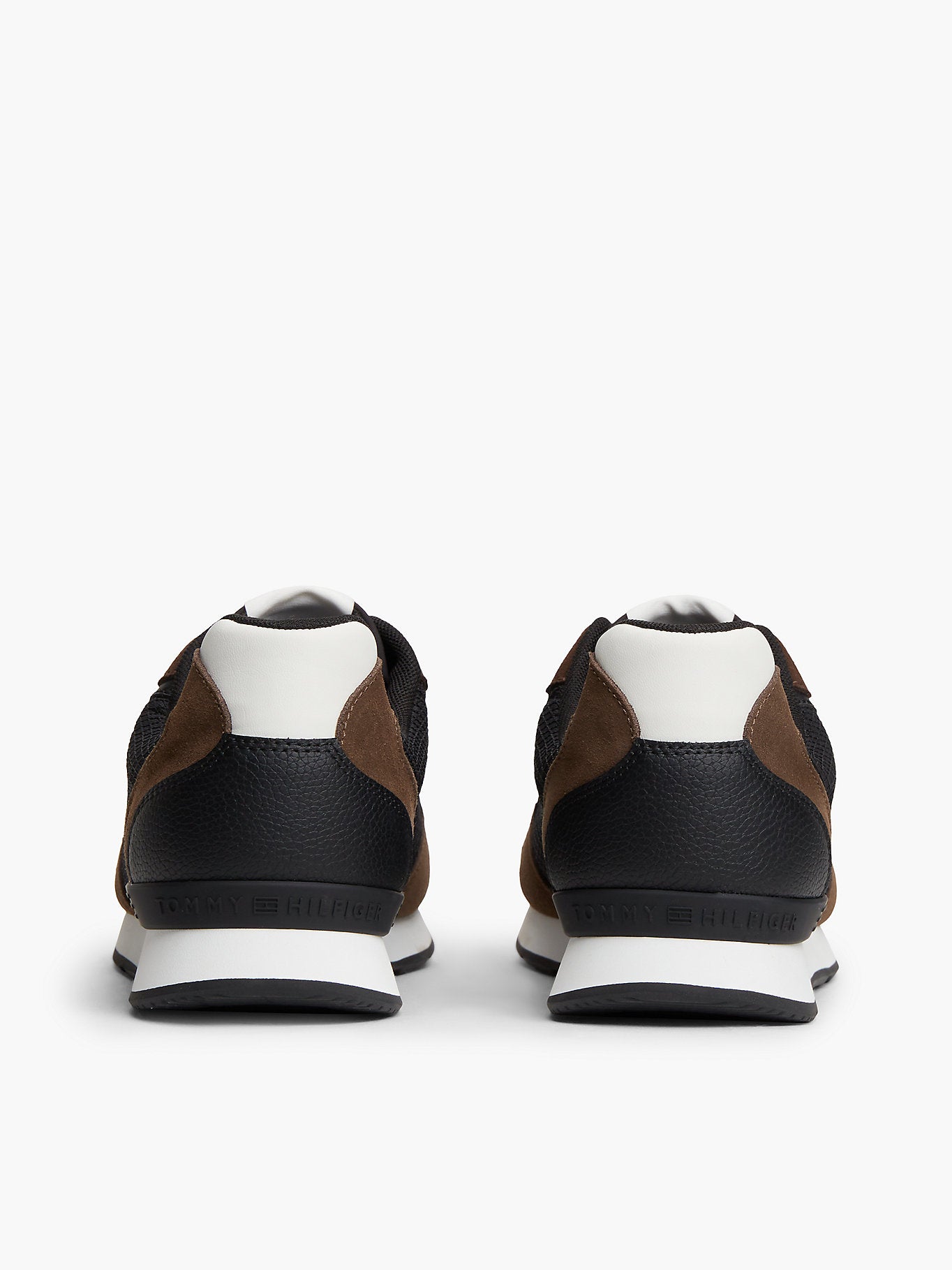 Мъжки кецове Men’s sneakers Tommy Hilfiger
FM0FM06001GV0 heels view