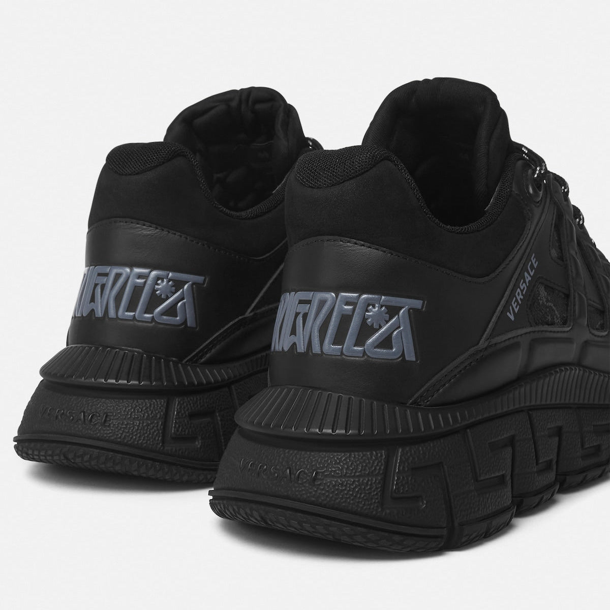 Мъжки кецове Men’s sneakers Versace Trigreca
DSU8094-1A09769-2B580 Black heels view