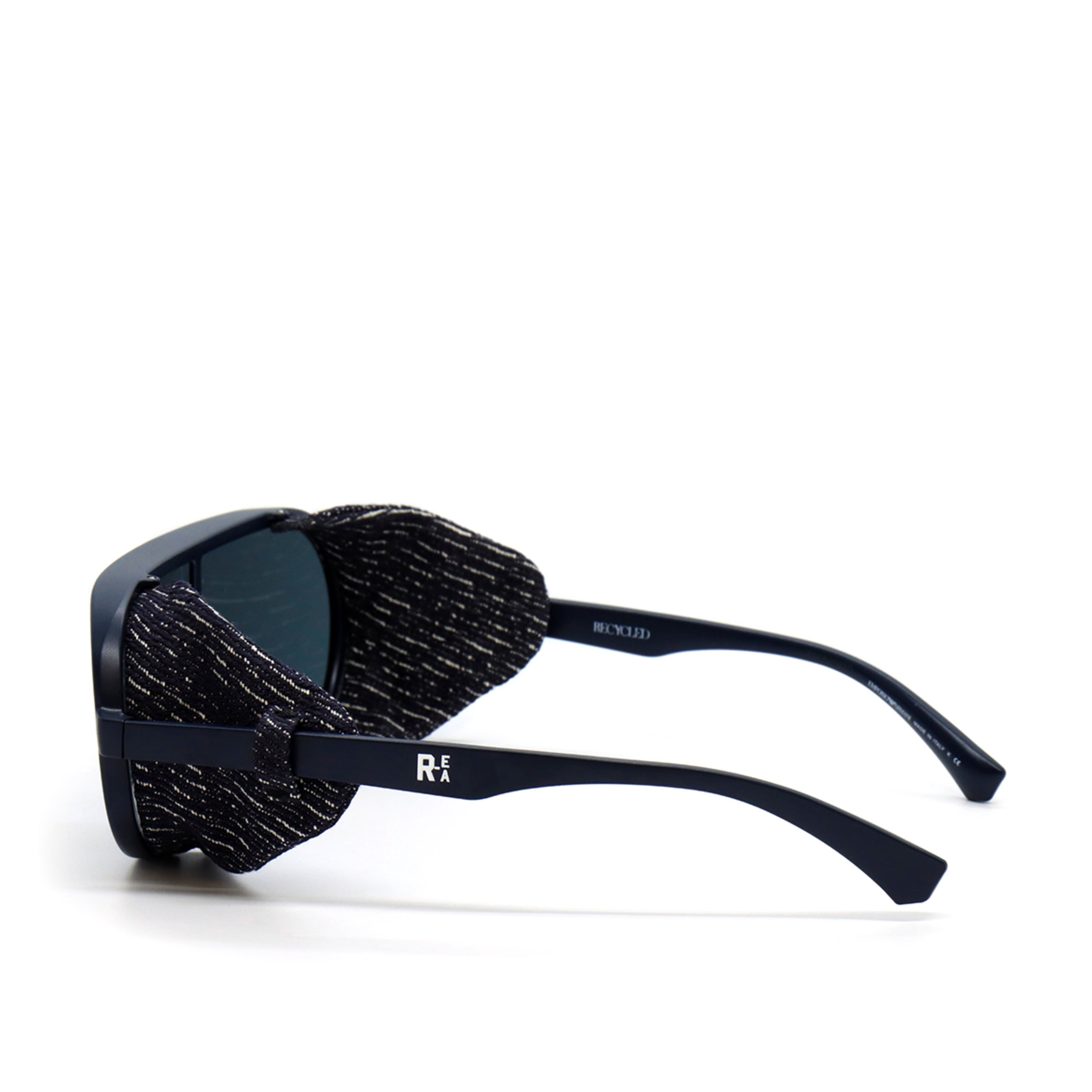 Мъжки слънчеви очила Men’s sunglasses Emporio Armani EA4166Z58726G side view