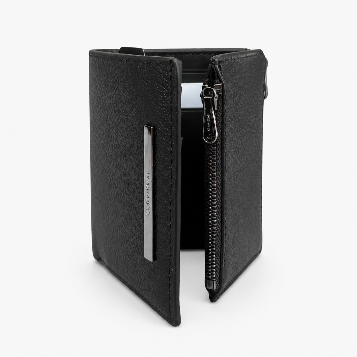 Мъжки вертикален портфейл Men’s wallet Calvin Klein K50K510886 BAX front view