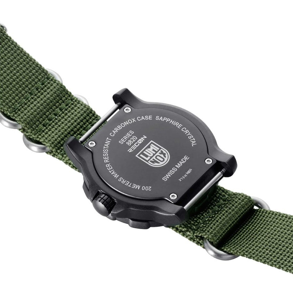 Мъжки часовник Men’s watch Luminox RECON Point CARBONOX™ XL8826MI Military Green bottom view