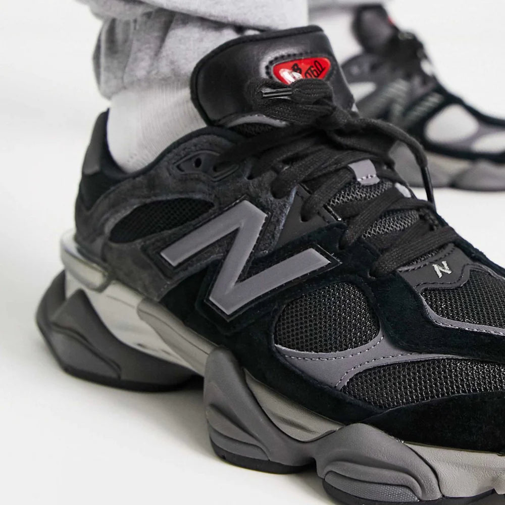 New Balance Men Sneakers