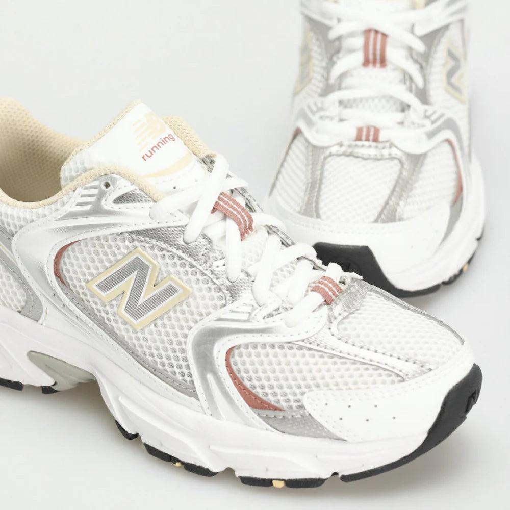 New Balance Women Sneakers