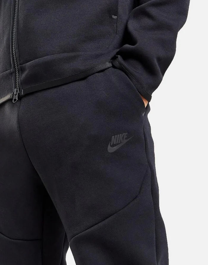 Nike Tech Fleece Tracksuit All Black