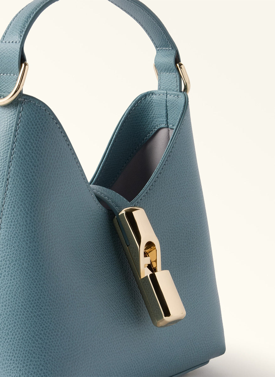 Women’s Furla Iride Mini Bag
WE00876_ARE000_1007_4355S Cloud Blue detail view