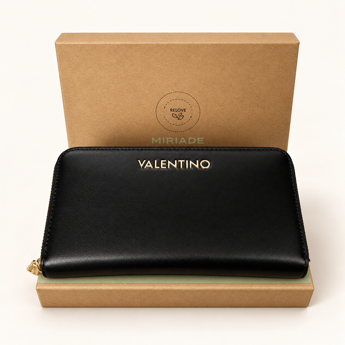 Women's clutch wallet Valentino by Mario
VPS9OG155 CLIO RE Black