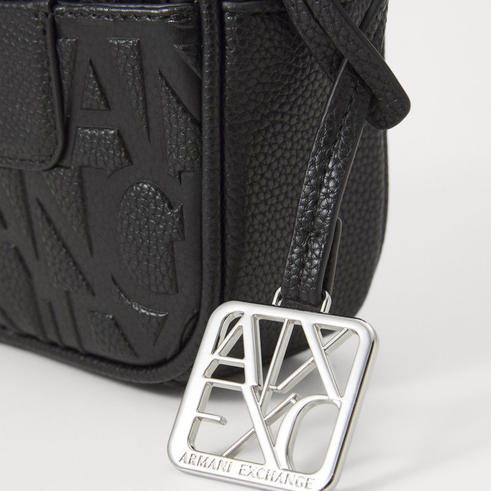 Дамска чанта през рамо Women’s crossbody bag Armani Exchange XW001578 AF15774 UC001 Black detail view