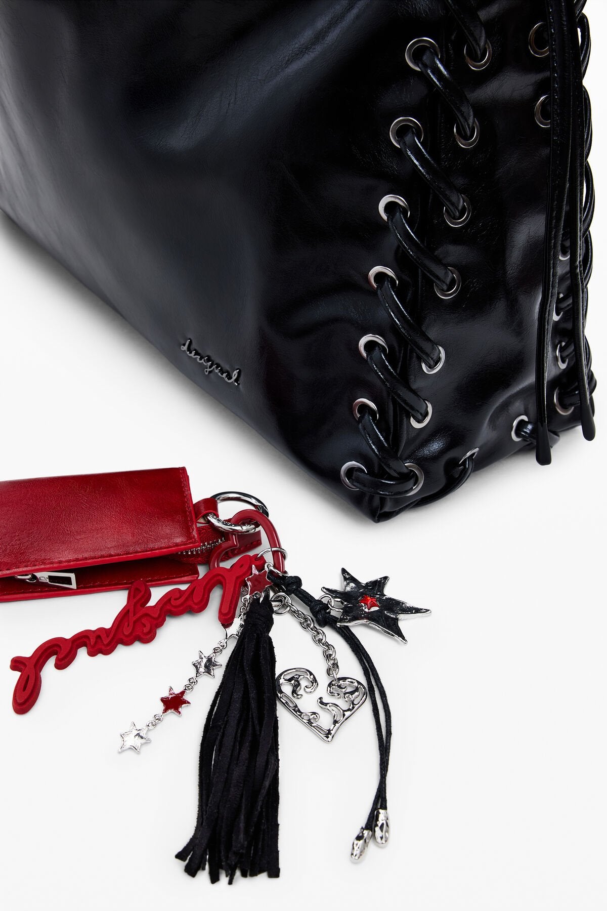 Дамска чанта Women’s handbag Desigual
25SAXPCQ 2000 Black detail view