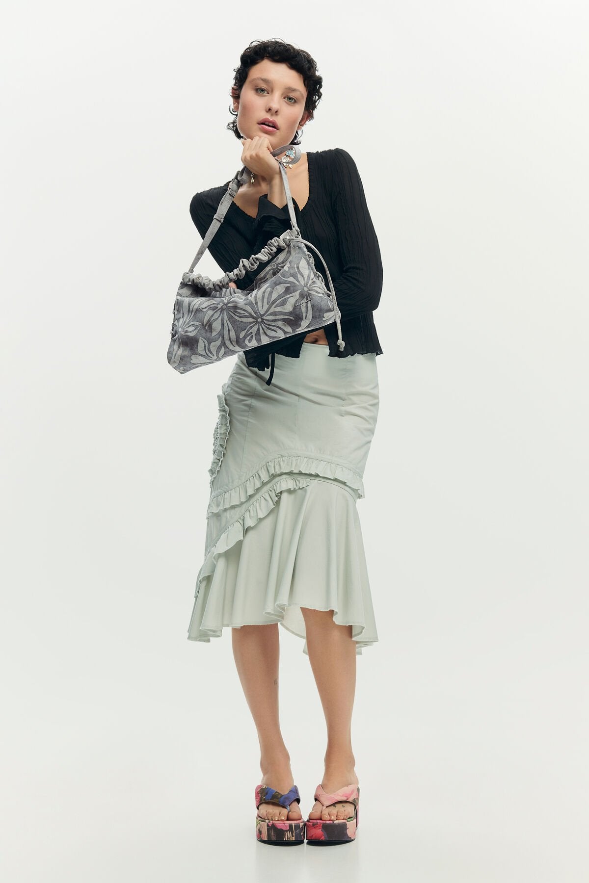 Дамска чанта Women’s handbag Desigual
26SAXP41 2007 head to toe view