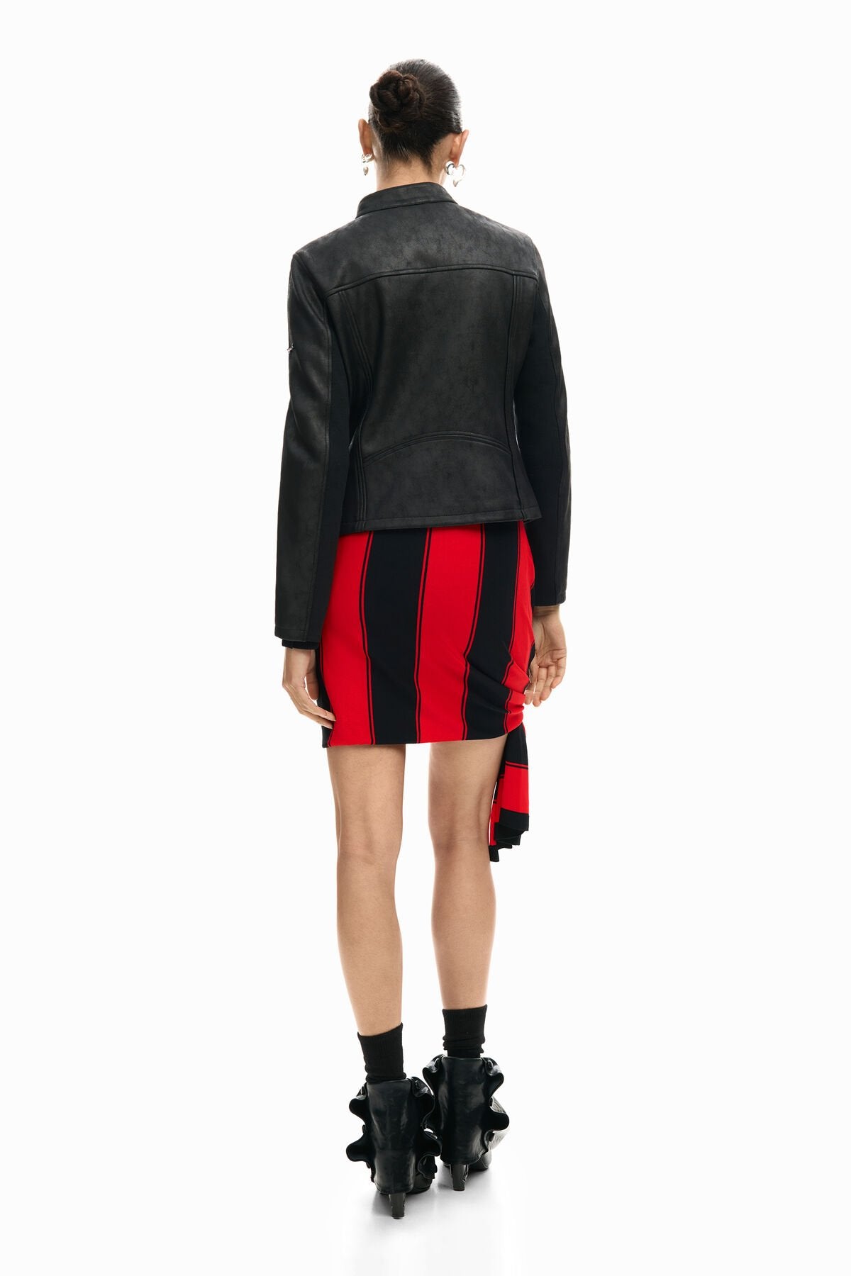 Дамско кожено яке Women’s leather jacket Desigual 26SWEW102000 Black head to toe view 2