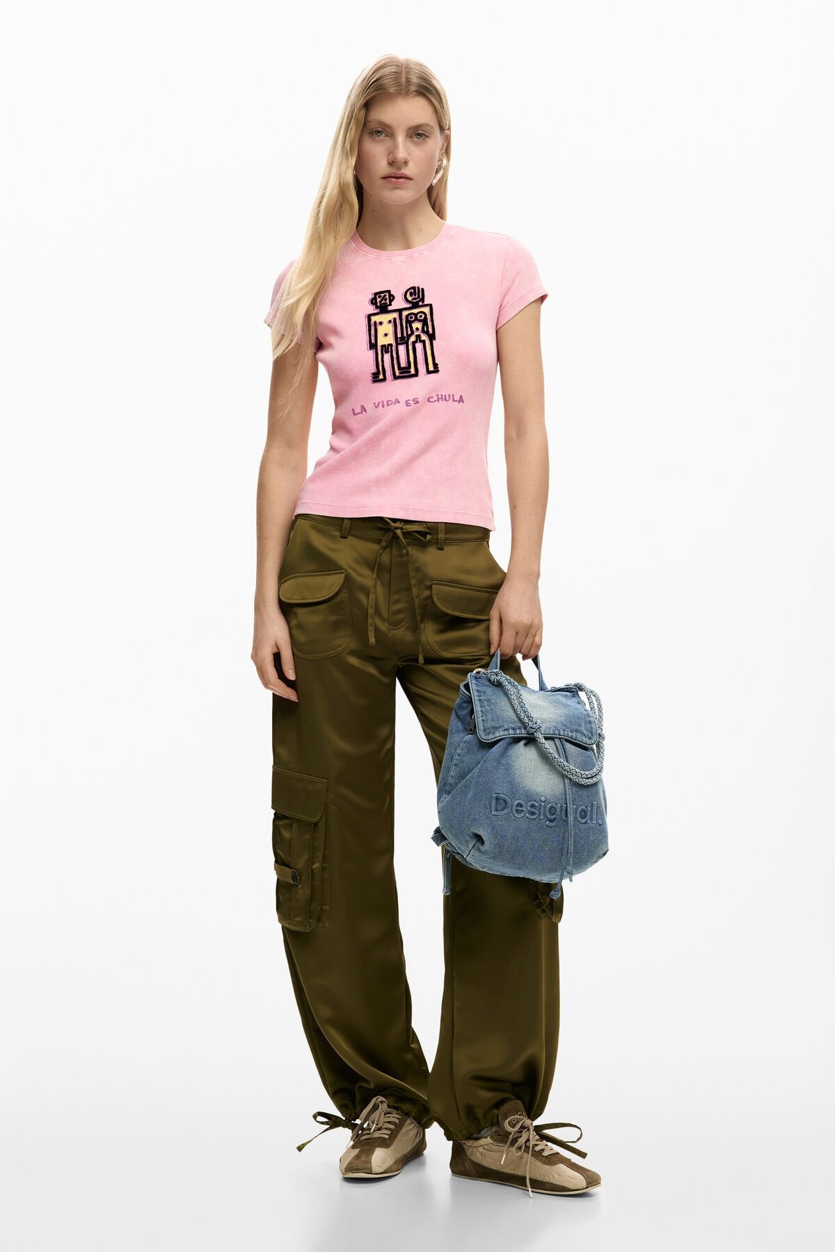 Дамска раница Women’s rucksack Desigual
26SAKD07 5005 Light Blue Denim head to toe view