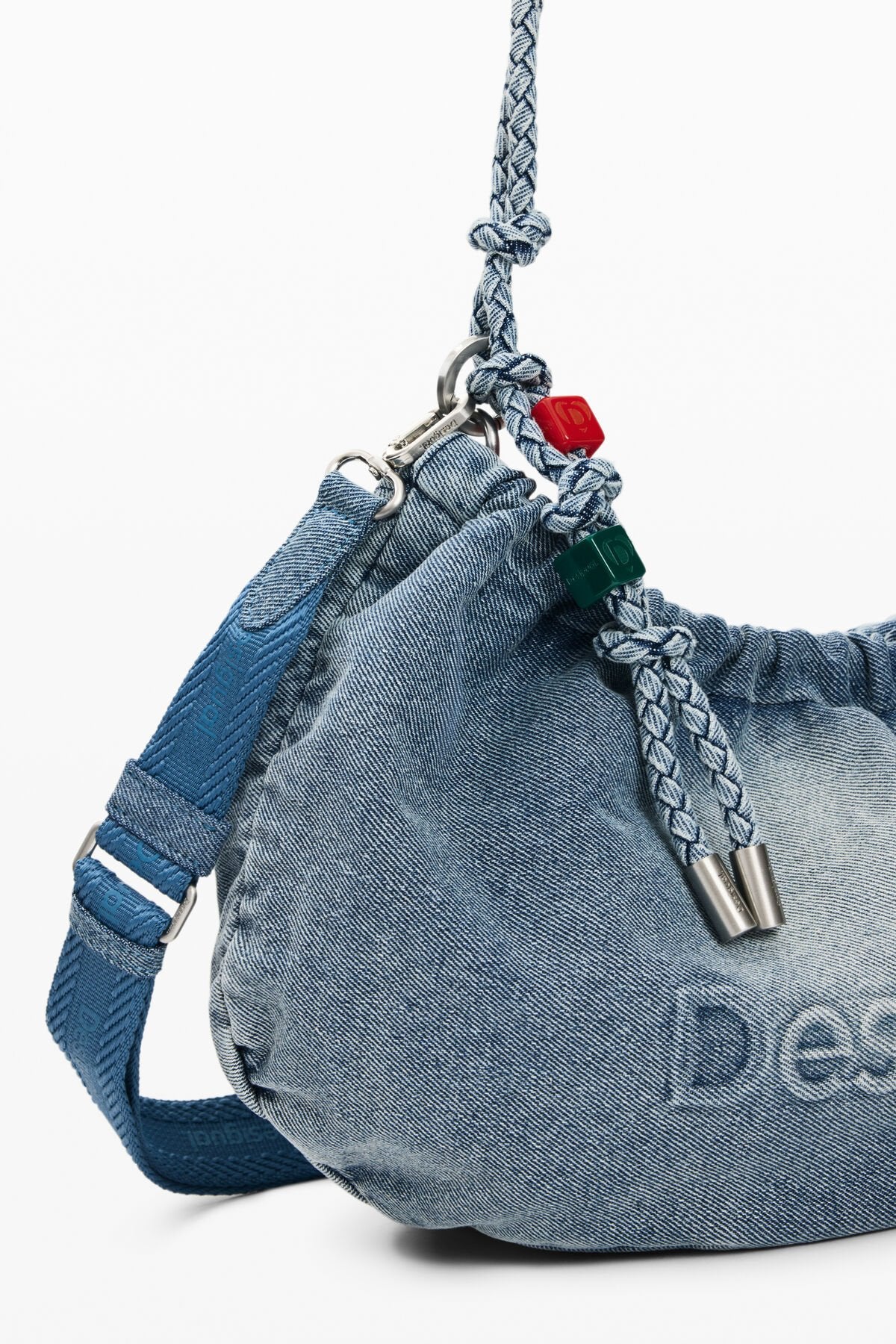 Дамска чанта Women’s shoulder bag Desigual
26SAXD05 5005 Blue Denim detail view