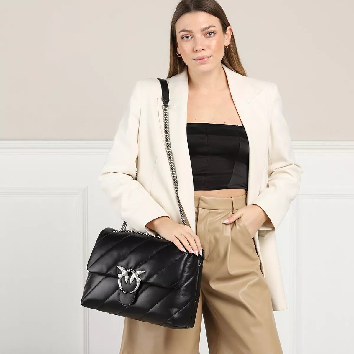 Дамска чанта Women’s shoulder bag Pinko Love Big Puff 100037 A0F2 Z99 Black lifestyle view 2