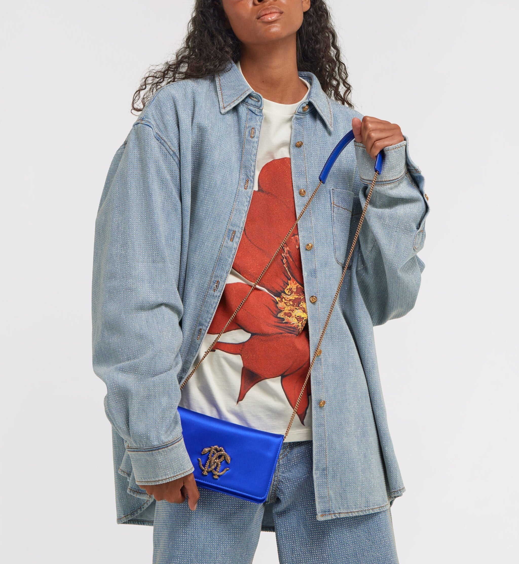 Дамска чанта за рамо Women’s shoulder bag Roberto Cavalli TKB015 FL113 D5658 Blue lifestyle view