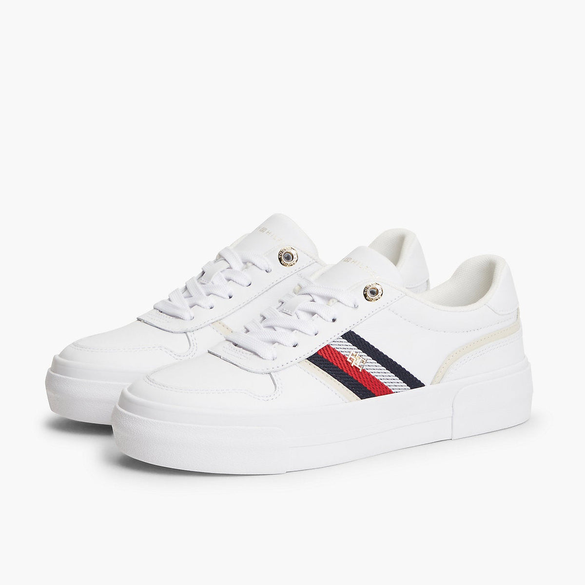 Дамски кецове Women’s sneakers Tommy Hilfiger
FW0FW09603YBS White