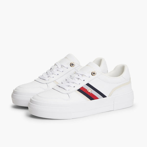 Дамски кецове Tommy Hilfiger FW0FW09603YBS (бяло) Страничен изглед