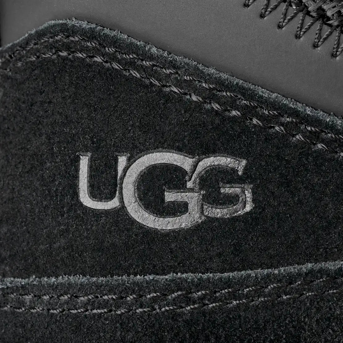 Дамски кецове UGG Lowmel 1144032 (черно) Детайлен изглед
