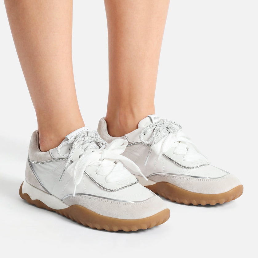 Дамски кецове Women’s sneakers with double laces Pinko Gea 02 SS0177P023Z1B White lifestyle view