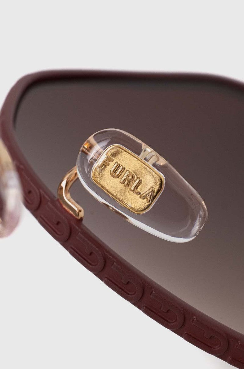 Дамски слънчеви очила Women’s sunglasses Furla SFU627 02AM Rose Gold lifestyle view