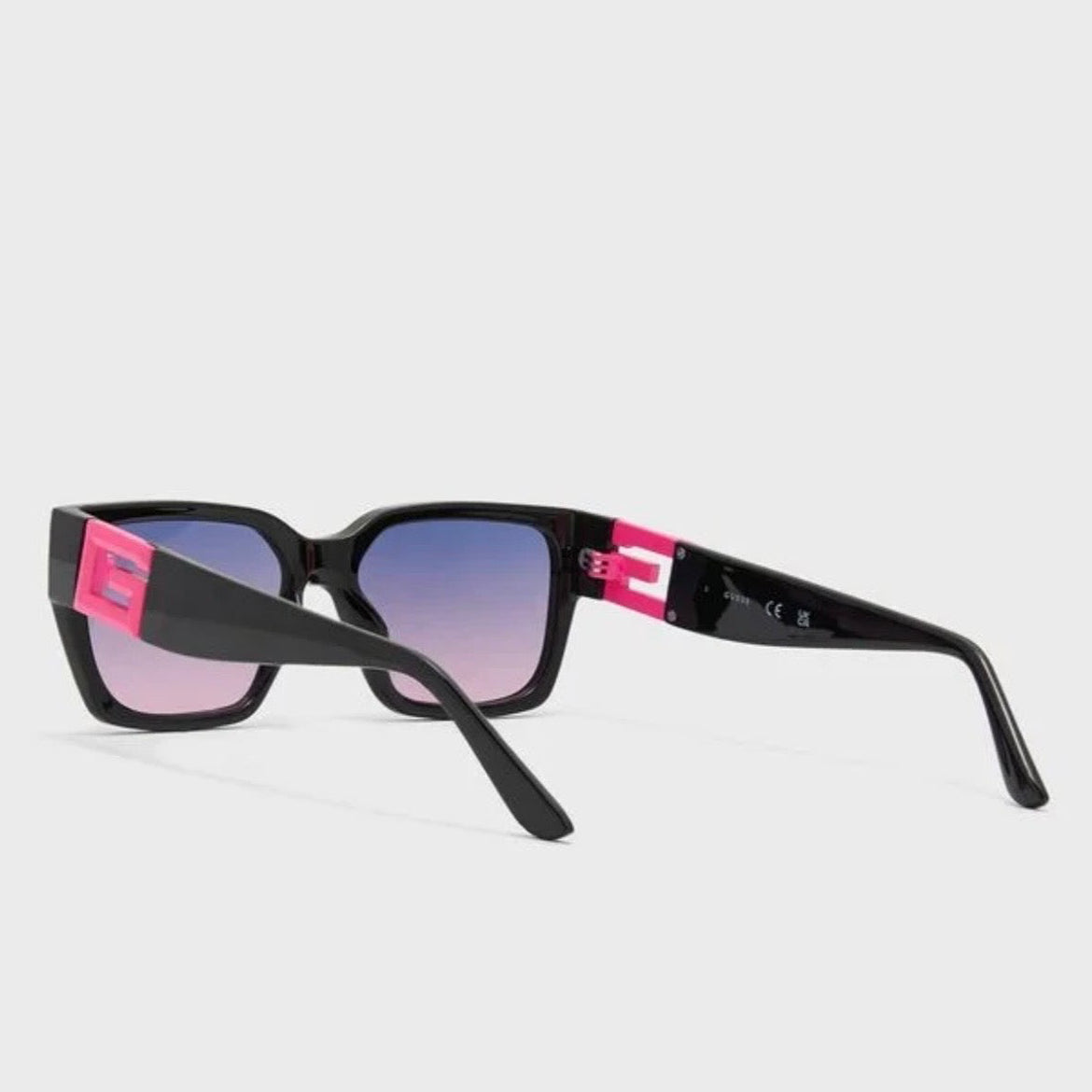 Дамски слънчеви очила Women’s sunglasses Guess GU7916 74T back view